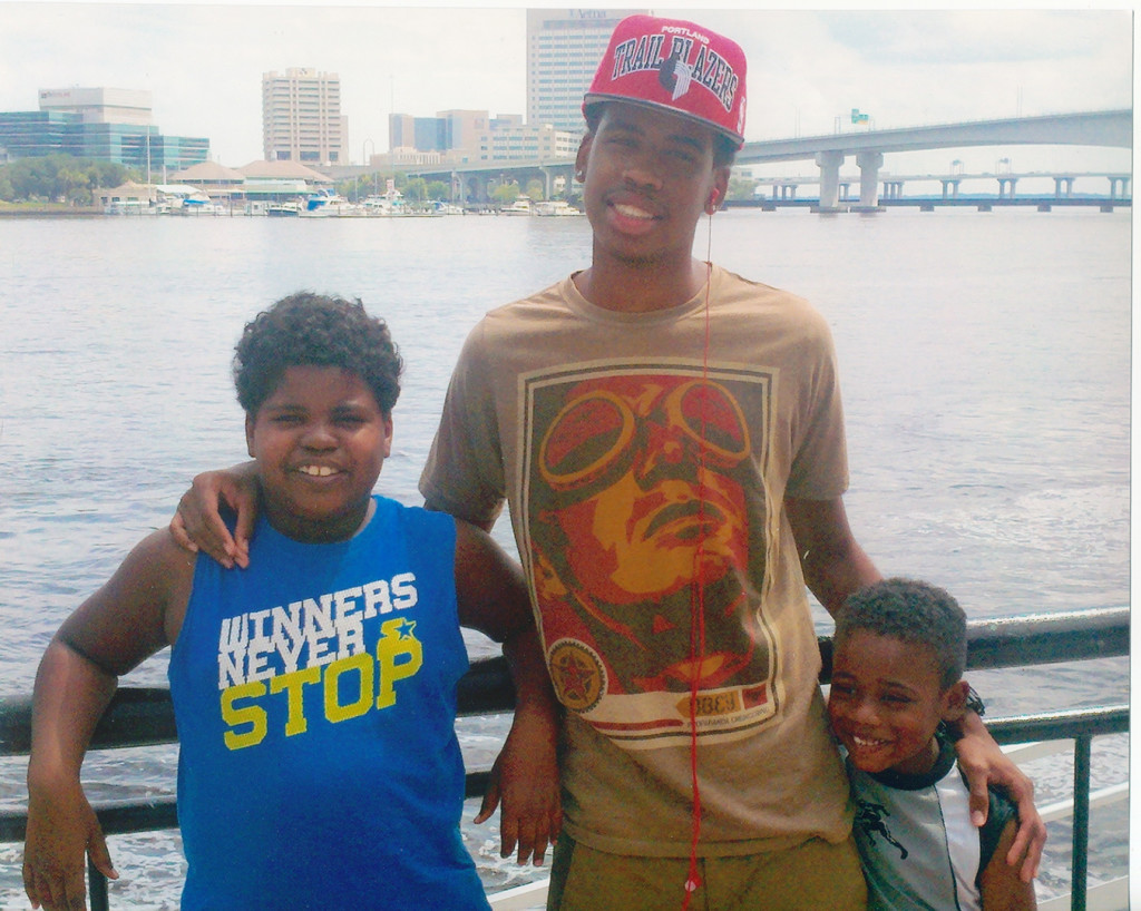 000046.6002.3AND12MINUTES_still4_JordanDavis__byCourtesyofParticipantMedia_2014-11-26_12-45-11PM