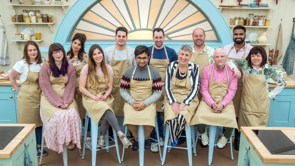 Great British Bake Off contestants revealed for 2018 - BBC News