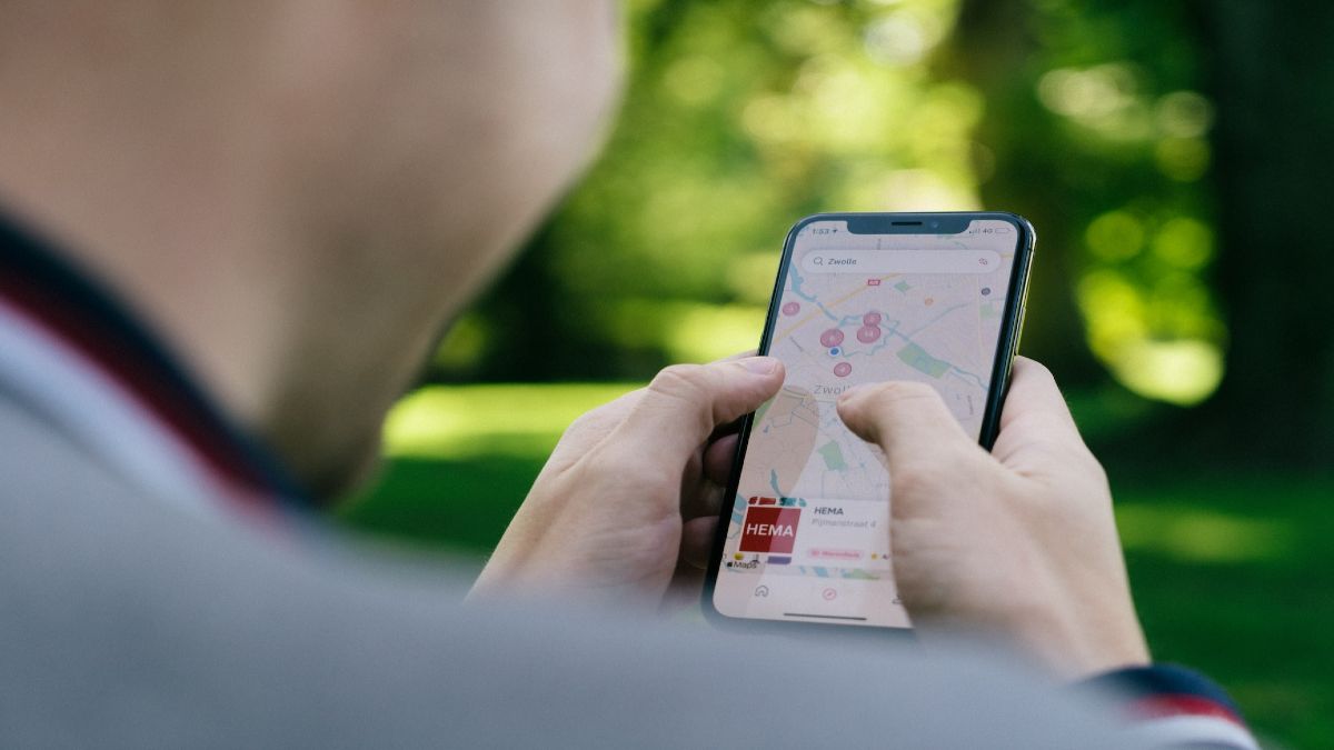 Apple Maps To Get Ads Soon: Will It Affect The Overall User Experience? - Gizbot News