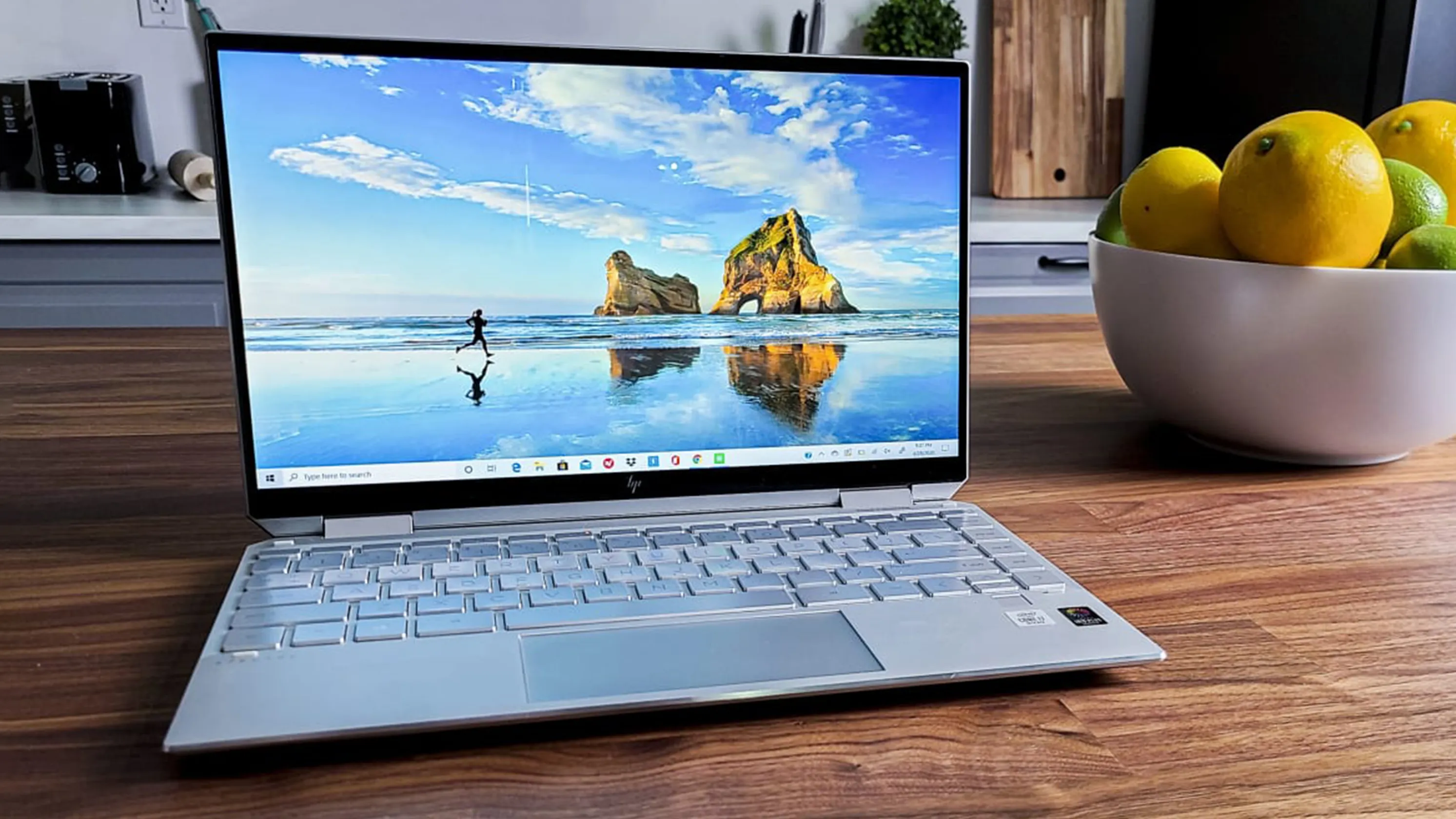 Labor Day sales: Save big on best-selling laptops, PCs and printers at HP