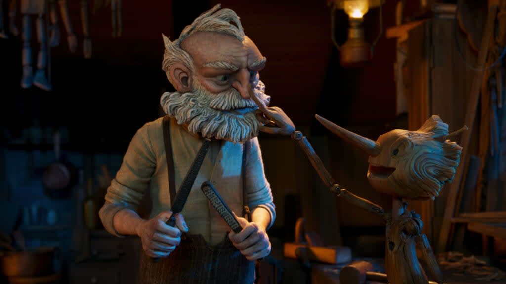 Guillermo del Toro's Pinocchio' Debuts to Glowing Reviews: Director's 'Best  Movie in a Decade'