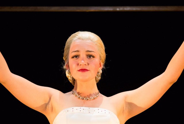 evita 1