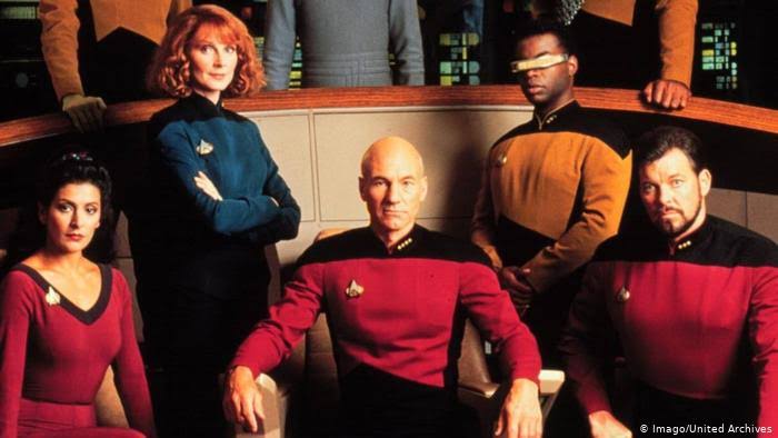 Star Trek: Picard Season 2 to Begin Very Soon as Patrick Stewart Gets COVID Vaccine