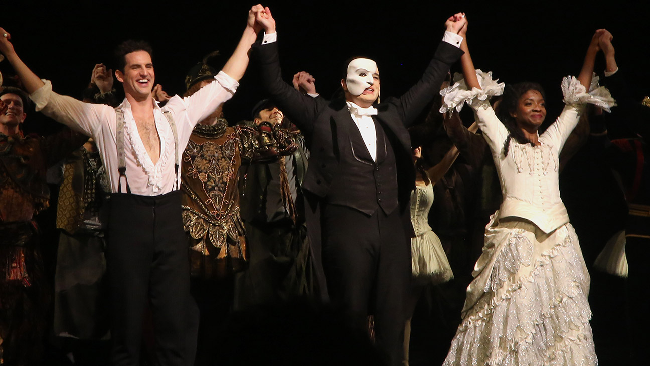 Phantom of the Opera' to Close on Broadway After 35 Years – The Hollywood Reporter