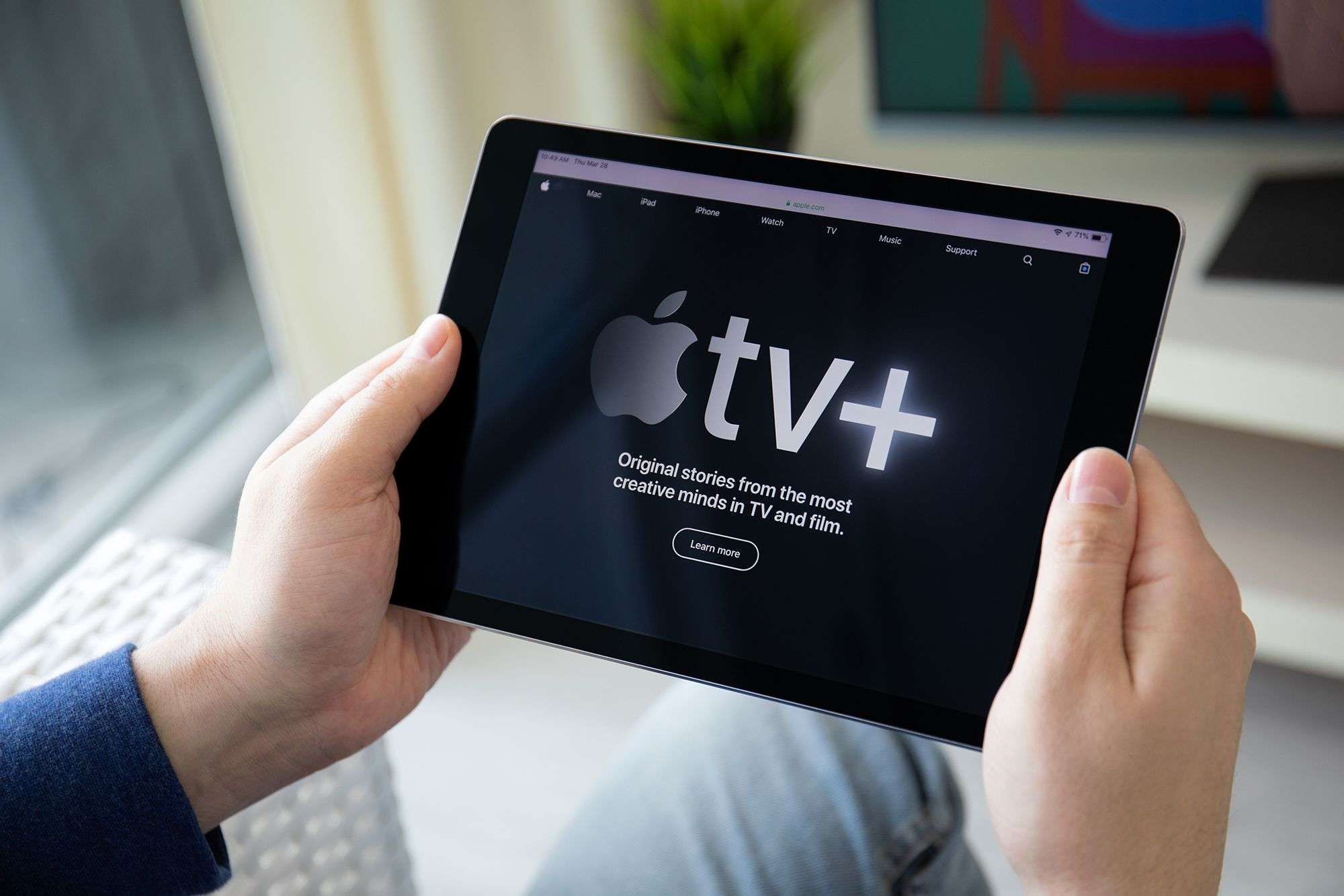 apple raises cost for TV and Musiic