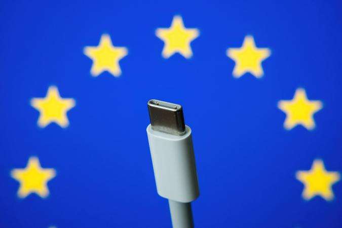 EU votes to have same charging point for all