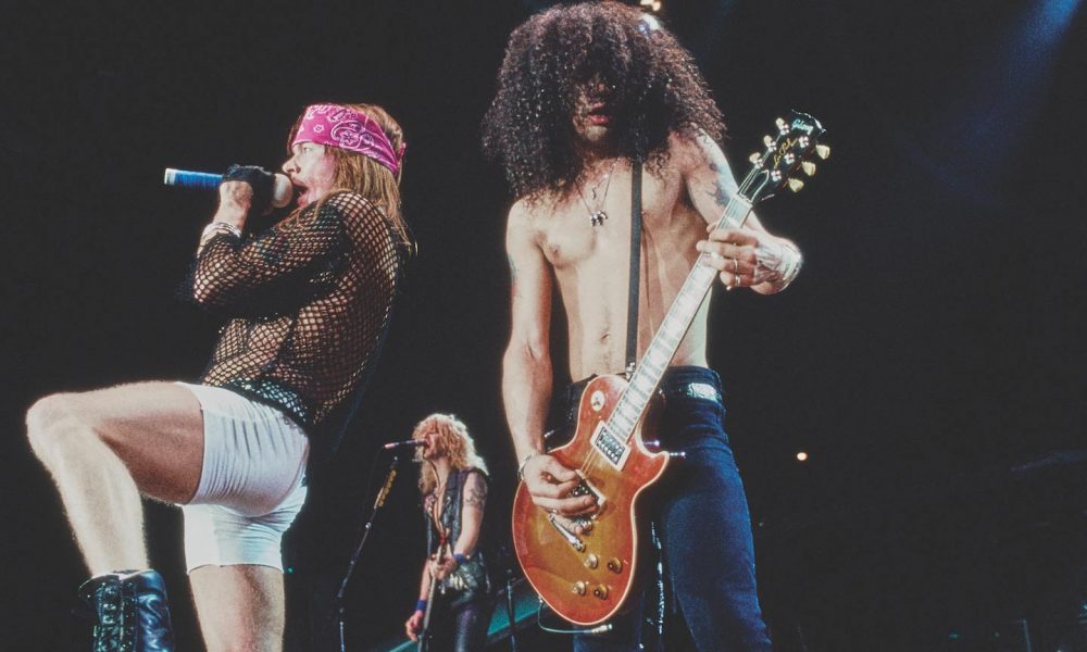 Guns N' Roses New Version Of November Rain Ft. 50-Piece Orchestra